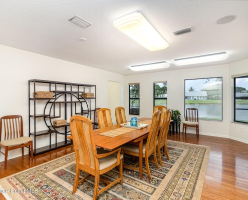 1340 Democracy Avenue