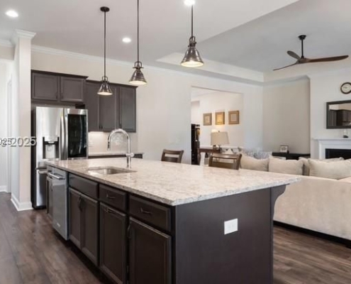 585 Laurel Oak Avenue