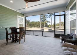 585 Laurel Oak Avenue