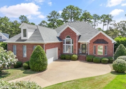 375 Broad Leaf Lane SE