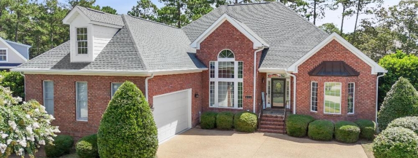 375 Broad Leaf Lane SE