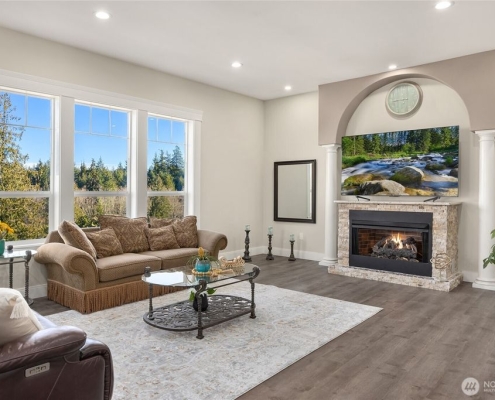 wash LR w fireplace 22822 Tranquility Pl NE