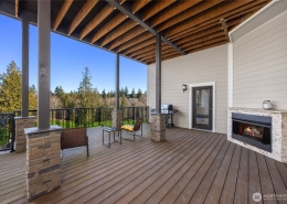 wash deck w fireplace and golfview 22822 Tranquility Pl NE