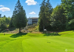 wash house overlooking golf course 22822 Tranquility Pl NE