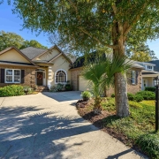 172 Edgewater Circle