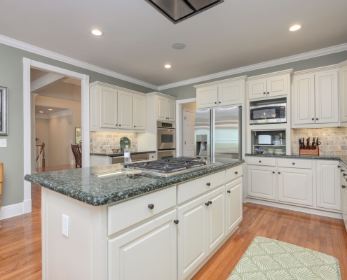 1060 Liberty Bluff Ct Greensboro GA 30642