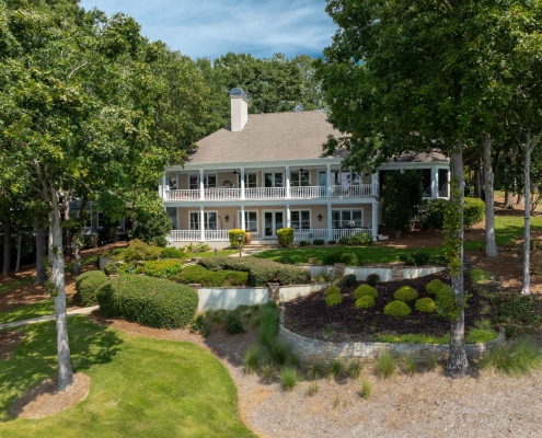 1060 Liberty Bluff Ct Greensboro GA 30642