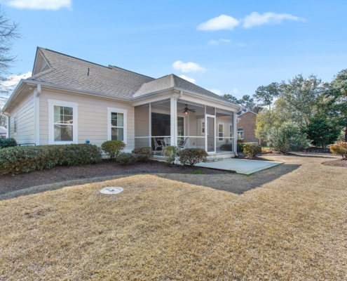 949 Forest Pointe Drive SW