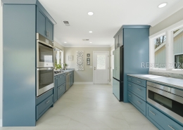 13 Lenora Drive
