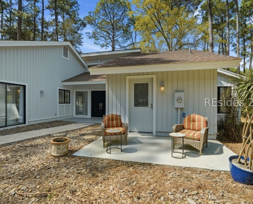13 Lenora Drive