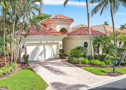 8464 Legend Club Drive