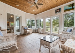 178 Edgewater Circle